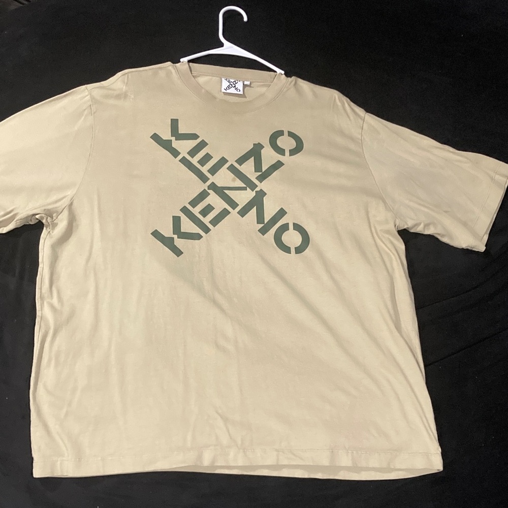 Kenzo Tan T-Shirt with Green Logo great condition